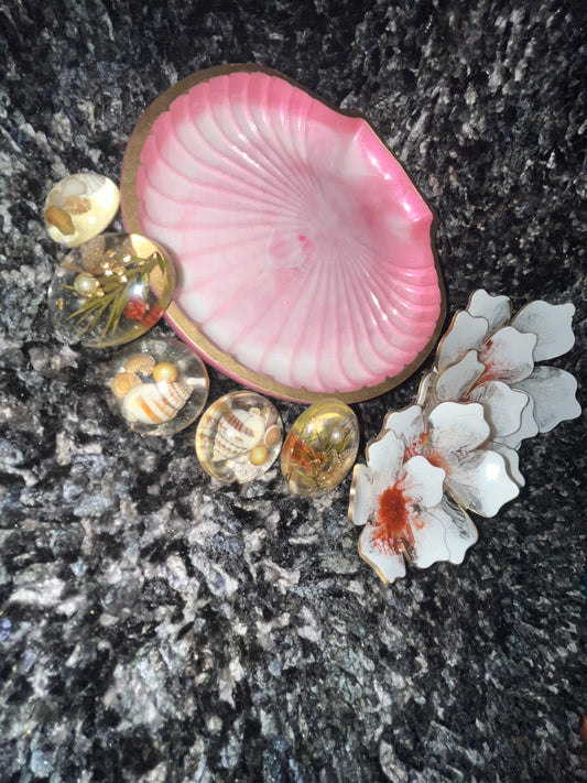 Handmade Resin Seashell Tray