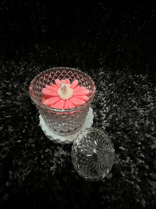 Bloom & Glow – Floral Soy Candle with Decorative Wax Flowers