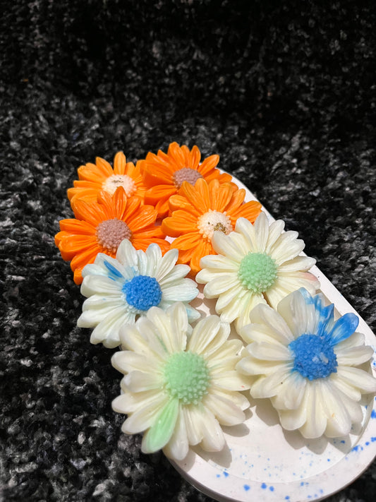 The Daisy Drip – Floral Candle Lollies Set of 4